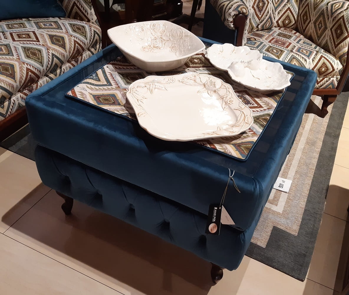 Stolik Berger z szybą