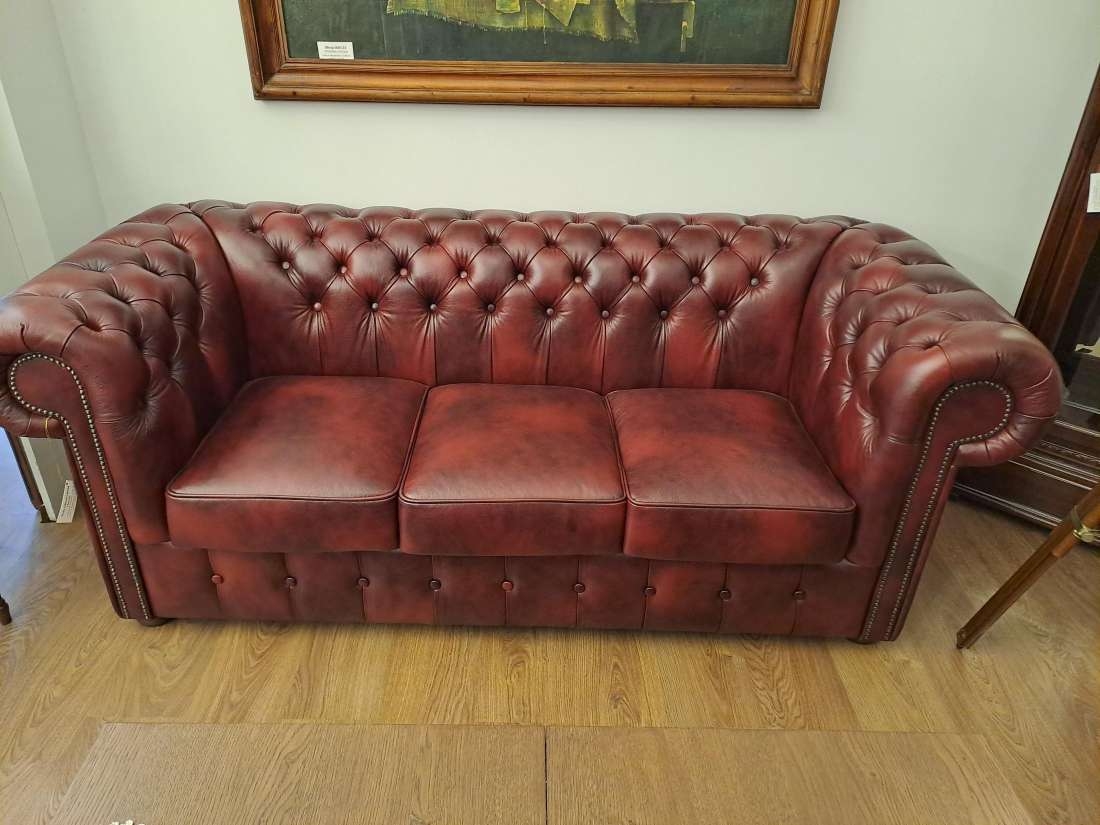 Sofa Chesterfield Classic