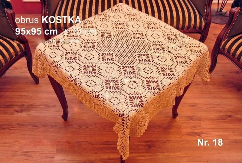 Obrus Kostka